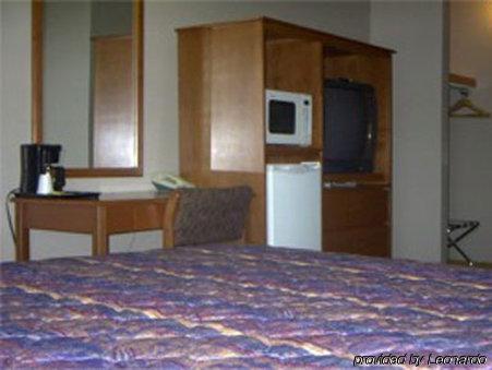 Riviera Motor Inn Саскатун Номер фото