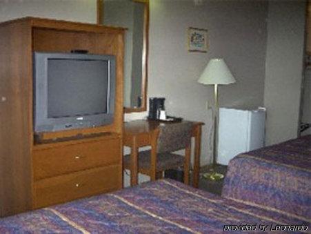 Riviera Motor Inn Саскатун Экстерьер фото